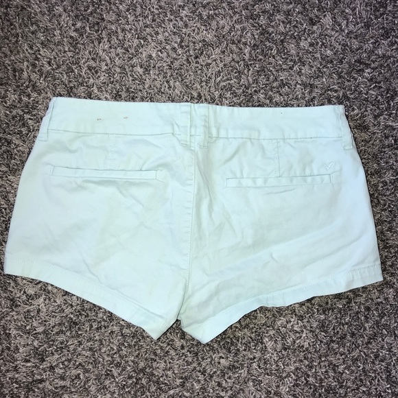 American Eagle Light Green Khaki Shorts - Picture 3 of 3